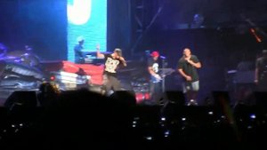 I Need a Doctor - Eminem ft. Dr. Dre & Skylar Grey LIVE in Sydney, Australia