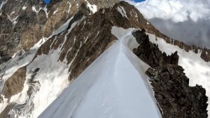 Безенги. Спуск с п.Селлы по гребню в сторону п.Башхааузбаши (23.08.2023)