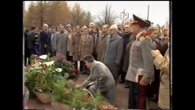 ФИЛЬМ   ТОЧКА ПРИТЯЖЕНИЯ   2013 Г