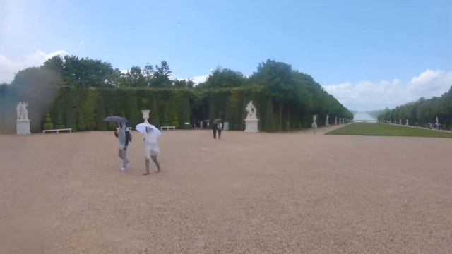 Versailles walk around tour,  Versailles, from Louis XIII to the French Revolution