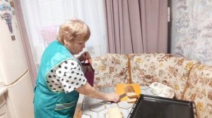 Хлопочусь на кухне .