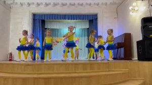 Раз ладошка