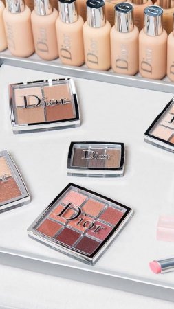 Палетка Backstage от Dior недолговечная?