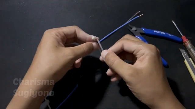 Pengguna PLTS pasti butuh ini, Alat Monitoring Listrik PLTS, Pemasangan Energy Meter AC PZEM-022