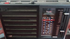 Радиоприемник Toshiba IC-700 (RP-701F) почти не работает