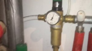 Как правильно повесить подключить установить водонагреватель в квартиру