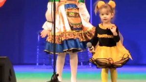 анс."Потешки" - "Комара муха любила"