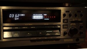 TEAC V-970X