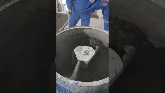 Пластичный бетон. Новая добавка в бетон на эфире поликорбоксилата. #бетон #бетонныекольца