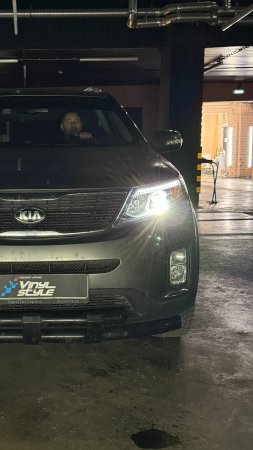 Kia Sorento 2014 года - установка bi-led модулей Aozoom Black Warrior