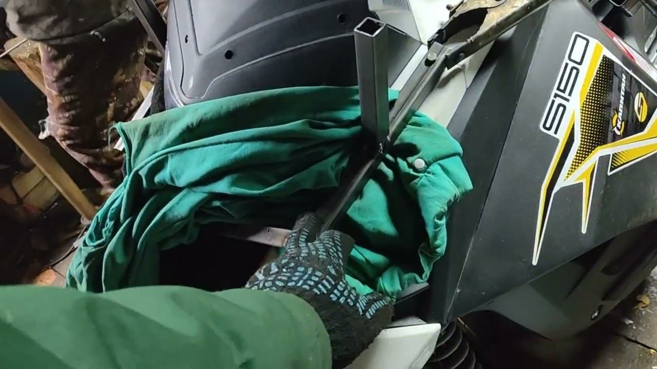 Установка большого лобового стекла на стелс капитан смотреть онлайн