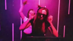 Тусовка и клубная атмосфера