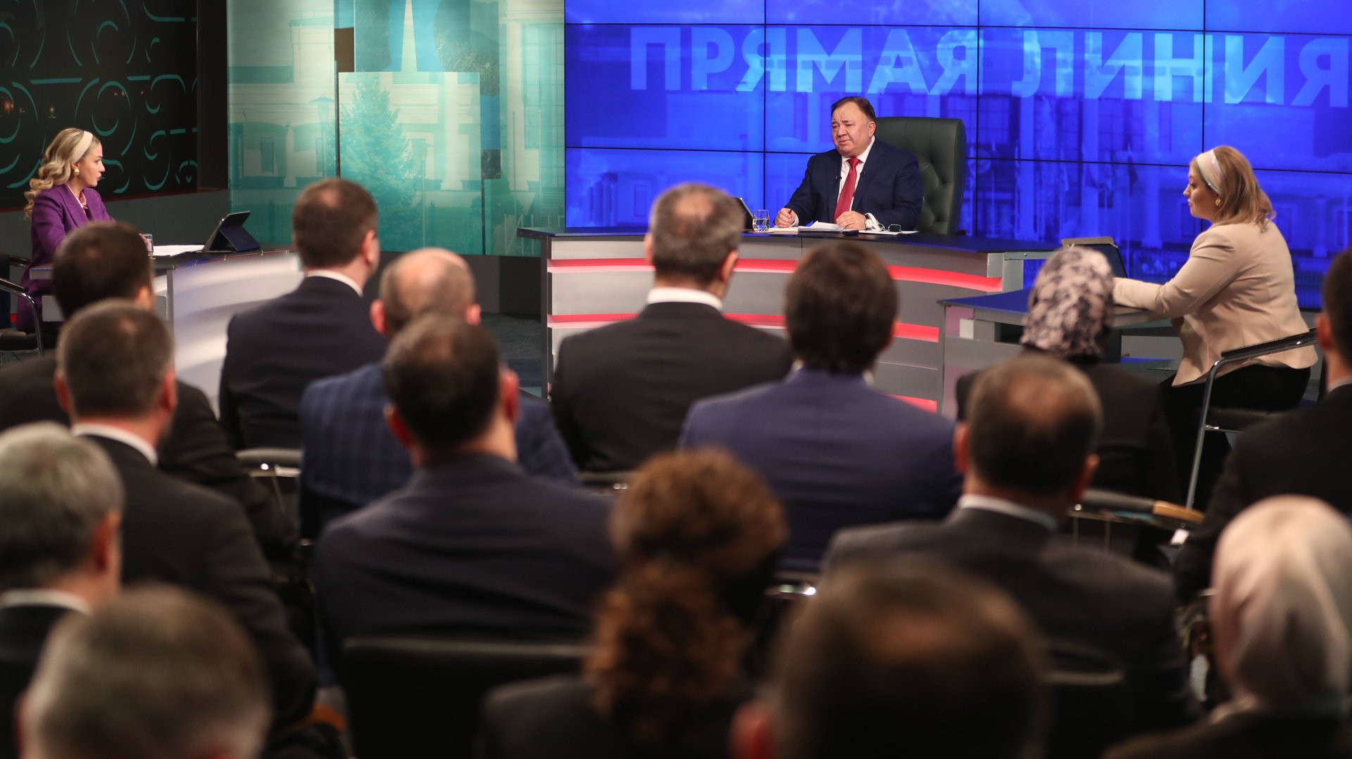 "Прямая линия" с Главой Республики Ингушетия Махмудом-Али Калиматовым смотреть онлайн