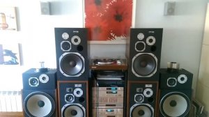 PIONEER HPM-1500 VS PIONEER HPM-900