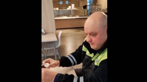 Неотложное наедание авторитета. 6 ОСБ продолжают продолжать. Самоуправство налицо.