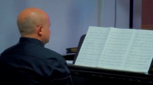 Э. Артемьев. Мелодия из кинофильма "Свой среди чужих, чужой среди своих".