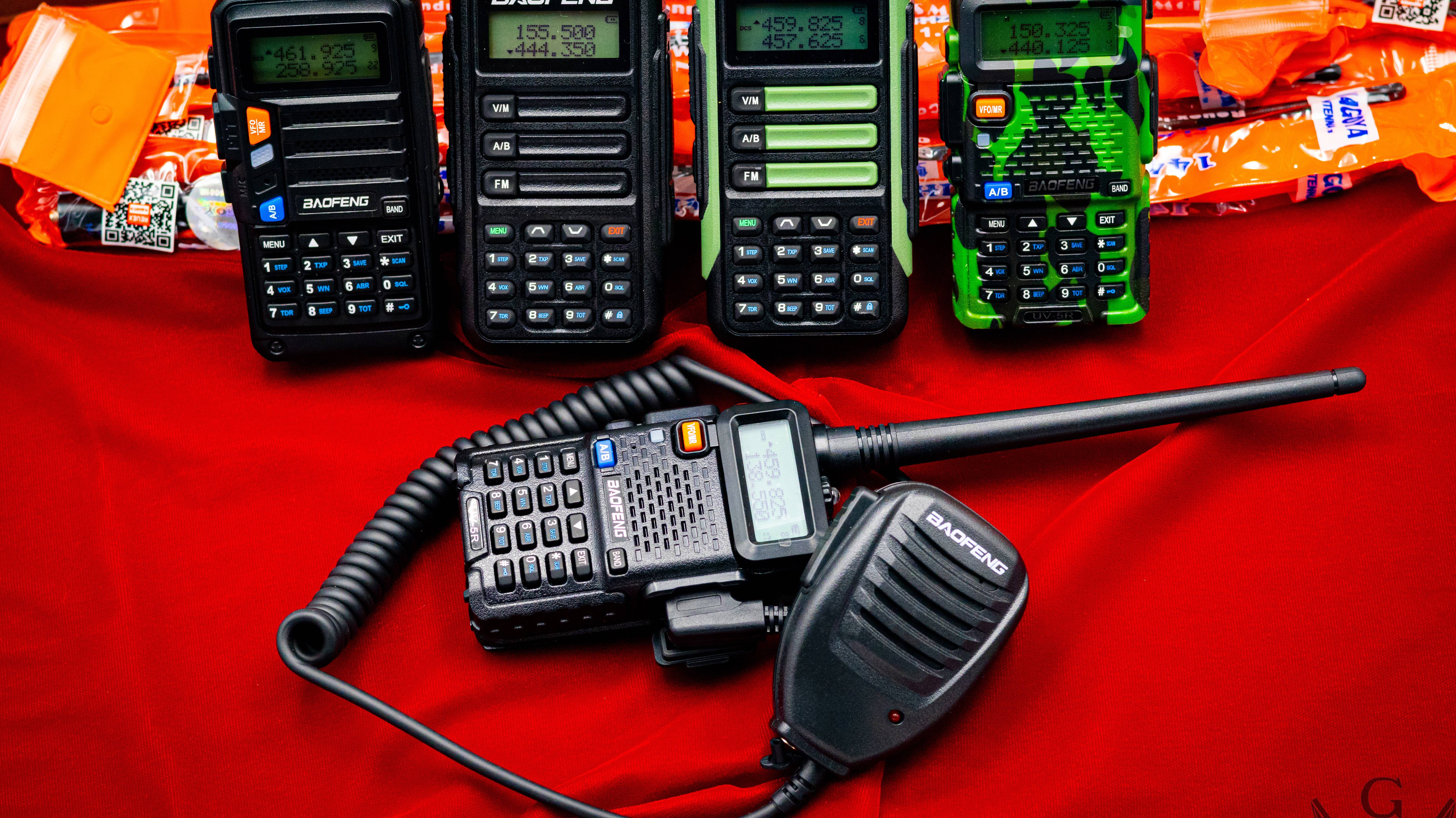 Обзор Тангенты для рации Baofeng