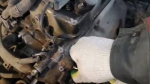 Honda Civic ES1 d15b замена корпуса термостата.mp4