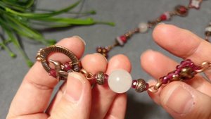 Много красивых деталей! Длинные бусы "Старый сад"