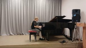 Ершова Василиса, 10 лет
П.И.Чайковский- пьеса из детского альбома- "Болезнь куклы"