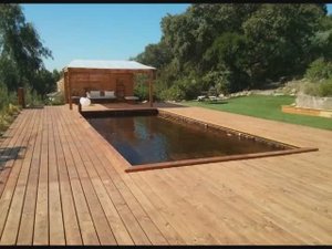 Пример оформления террасы вокруг бассейна