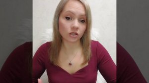 Ребёнок кидает предметы и дерётся в 1.5.mp4