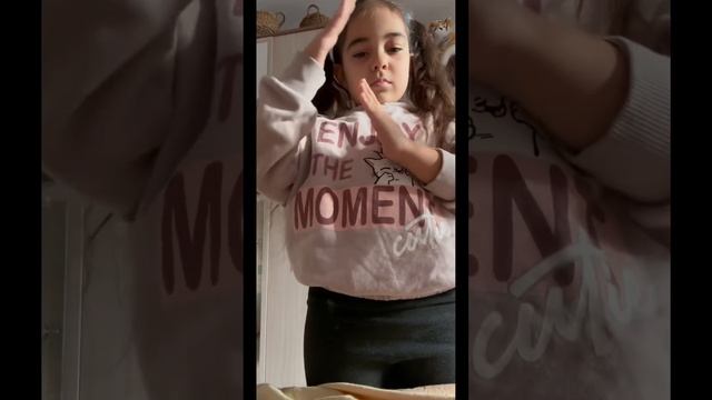 Продолжаем тренды 💃🏻😘 смотреть онлайн