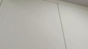 прихожая шкаф распашной встроенный.mp4