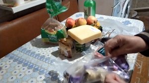 Будни деревенской хозяйки от магазина до дров