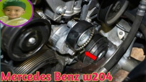 Replacement serpentine belt Mercedes W204