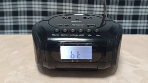 Магнитола Ritmix RBB-020BT - стиль электро