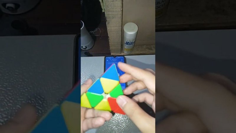 trying out The Yj MGC EVO Pyraminx! | 9.24s Tetrahedron Single!