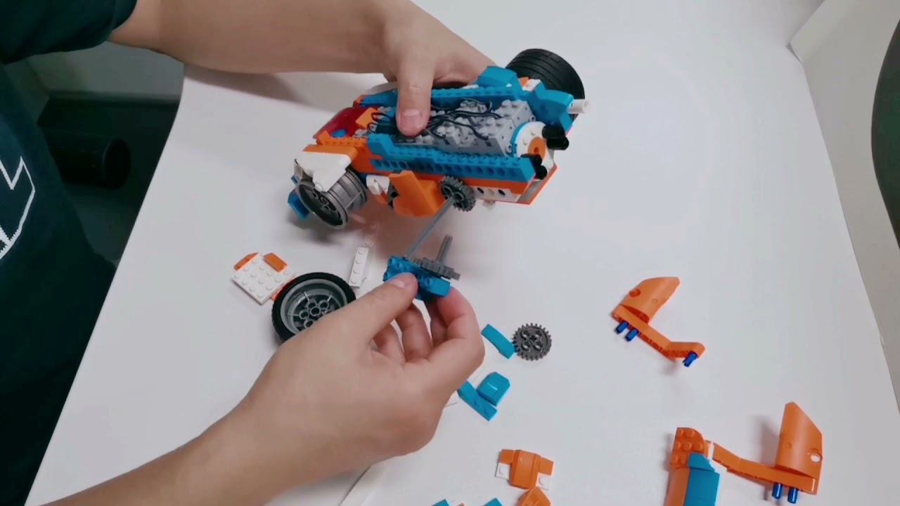 How to change the battery for  Apitor Robot X- "Racing Car"model?#CodingToys#STEM#Giftforchildren