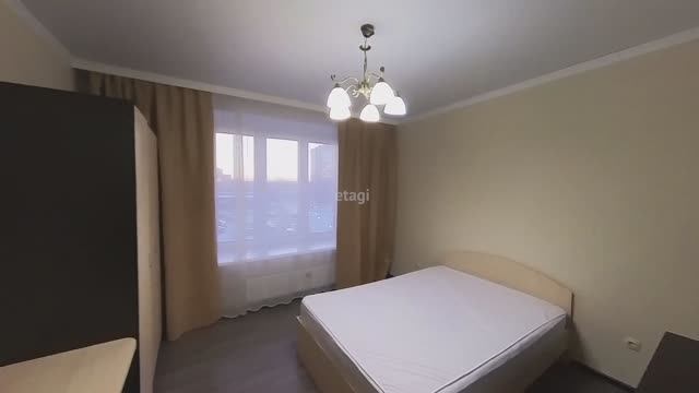 3935221 Полевая