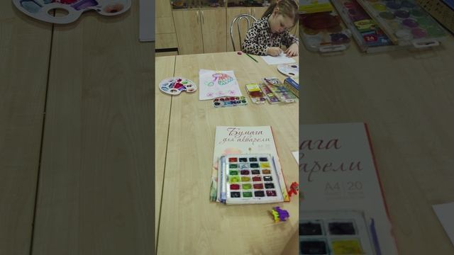 Вайб занятия по рисованию в нашем центре