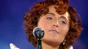 Вот и опять настало время, когда появляется Анжелика Варум и ее ЗИМНЯЯ ВИШНЯ 👍 или 👎