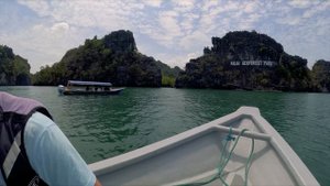 #8_Малайзия 2024. Поездка на авто в национальный парк Килим. Пляжи Танджун Ру и Black Sand Beach.