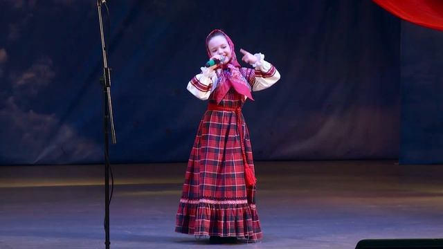 Отучала бабка деда' - Маргарита Рябухина (шуточная песня)._Full-HD.mp4 смотреть онлайн