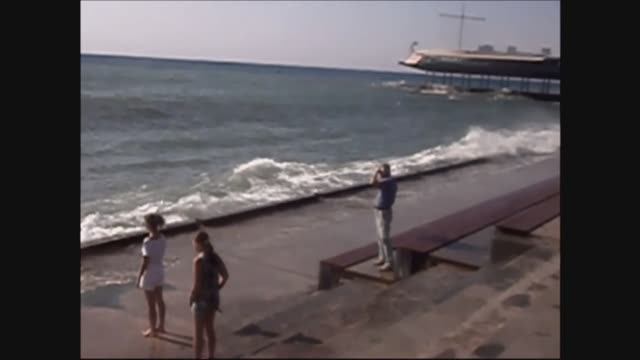 Ялта. Гуляем по набережной катаемся на канатной дороге. 08.09.2015.