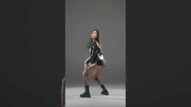 역시 쇠맛 에스파..💿🦾#에스파 #aespa #whiplash #유나몽 #yunamong #dance #challenge #댄스 #챌린지 #whiplashchallenge смотреть онлайн