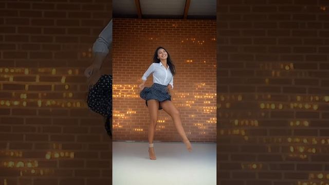 Funny Dance With AI 😍 #dance смотреть онлайн