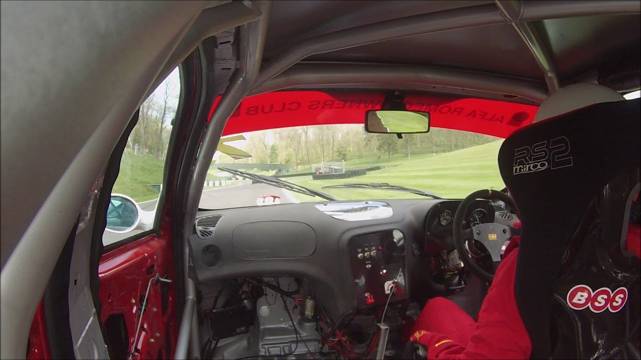 Alfa Romeo Championship - Cadwell Race 2 12/5/19, Car 79 Alfa 156 GTA Driven by Dave Messenger смотреть онлайн