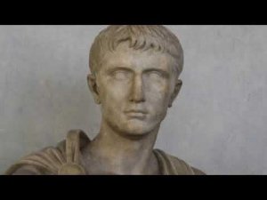 Актавиан Август