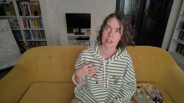 2. Винтажные украшения из США