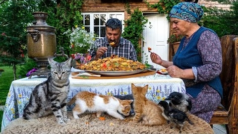 Деревенский Обед: Простой Деревенский Обед со Свежими Продуктами 🥗🍅🌾