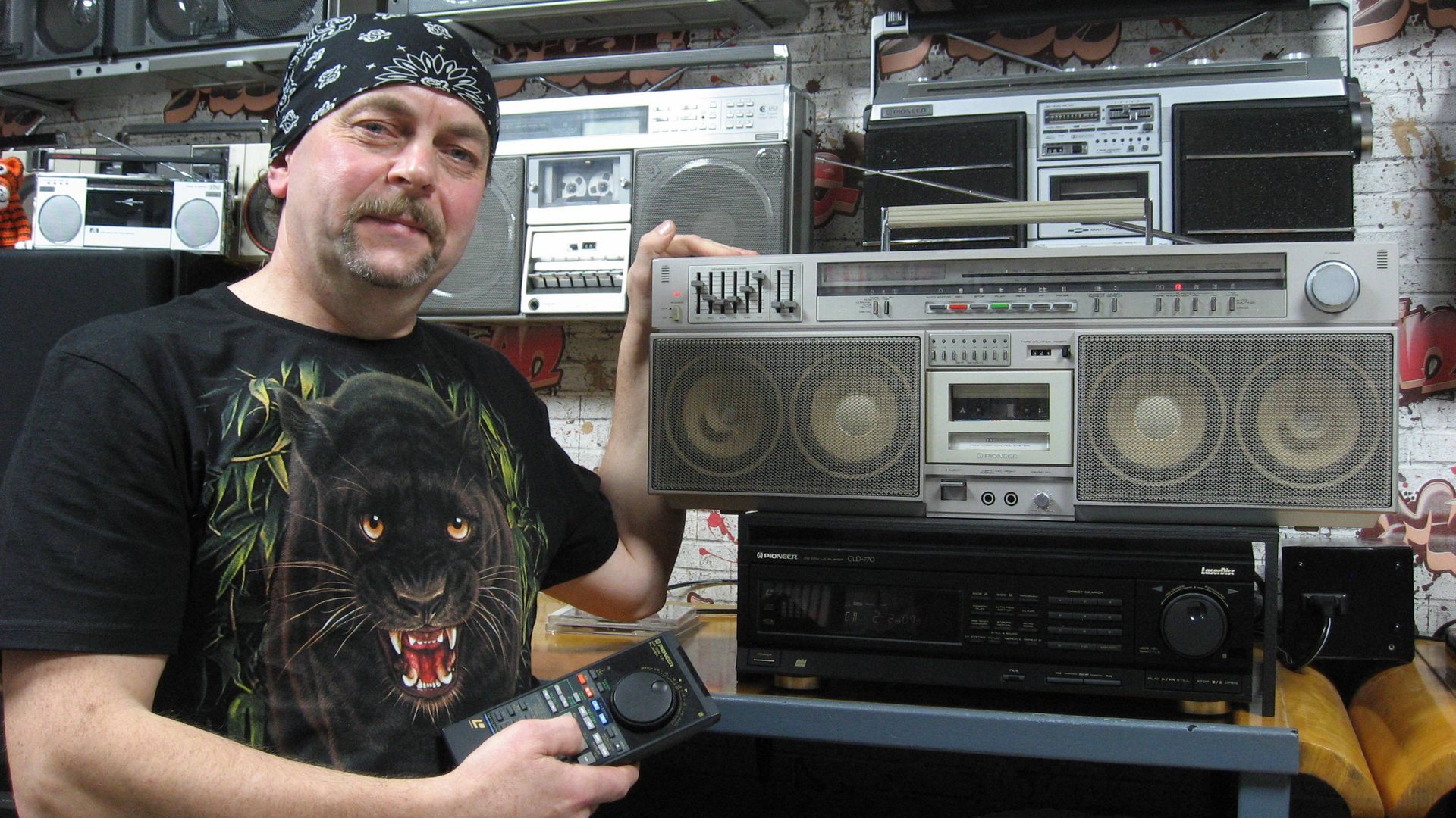 PIONEER CLD-770 + PIONEER SK-900 = Музыкальный киоск часть-2 смотреть онлайн