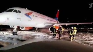 ЧП в аэропорту Анталии: подробности и рассказы пассажиров самолета компании "Азимут"