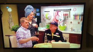 LG 49UH603V - problem s blikanim obrazu