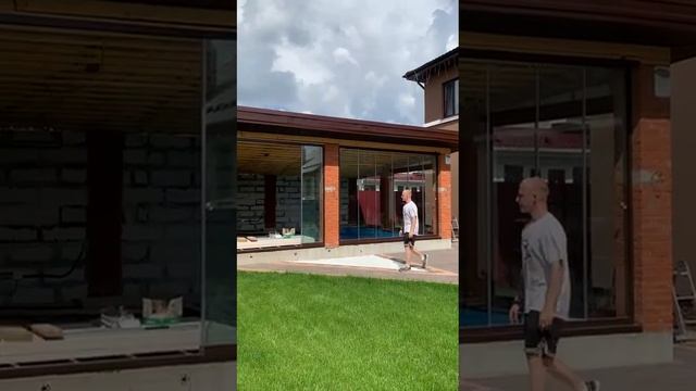 Безрамное остекление (видео отзыв)