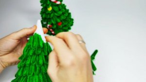 Ёлка из синельной проволоки. Поделки новогодние из синельной проволоки своими руками